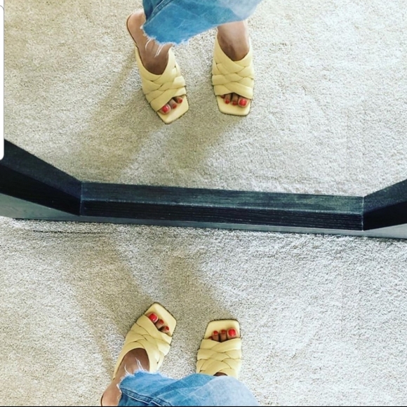 Zara Padded woven leather heeled mules - Picture 4 of 8